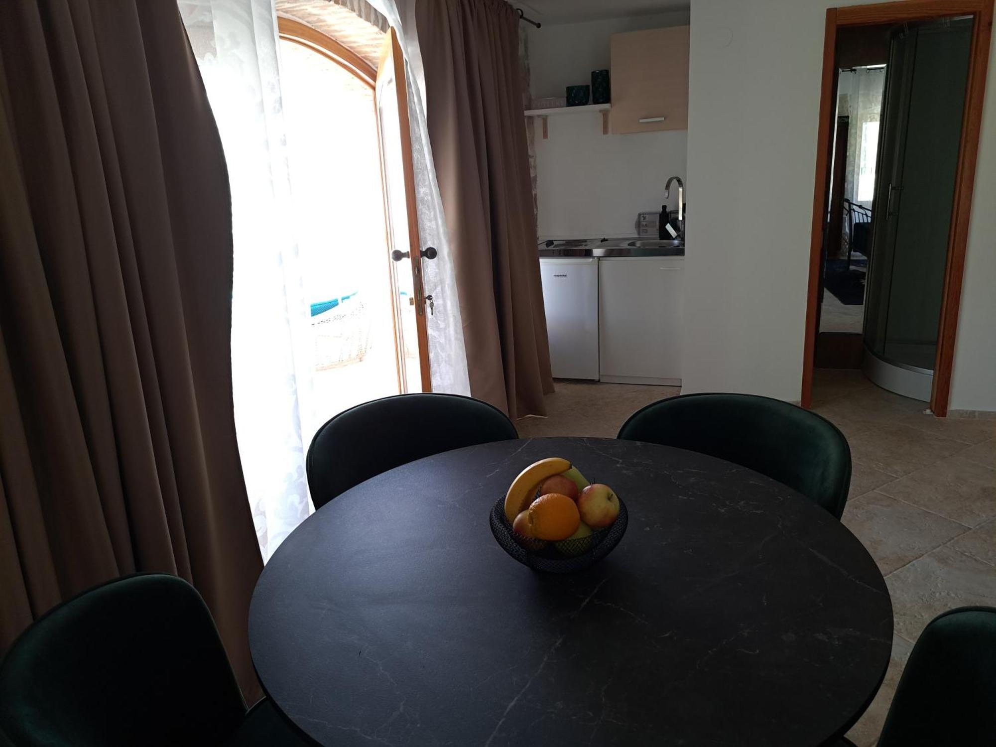Apartmán Jardin Kapetanova Kuca Veli Iž Exteriér fotografie